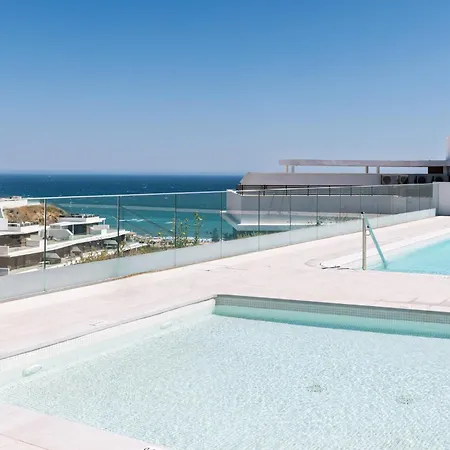 Luxury 3bed-apartment With Stunning Sea Views Apartment *