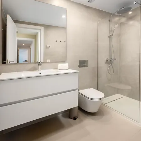 Luxury 3bed-apartment With Stunning Sea Views Apartment *