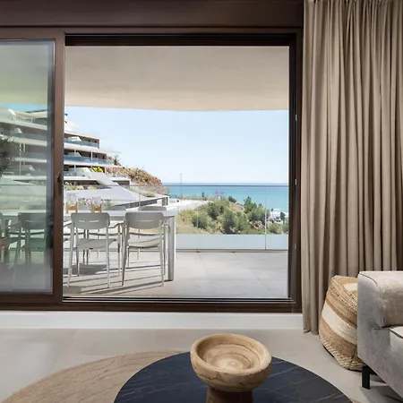 Apartment Luxury 3bed-apartment With Stunning Sea Views *