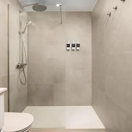 Apartment Luxury 3bed-apartment With Stunning Sea Views *